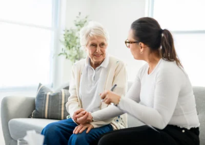 Retirement Home vs Nursing Home: Key Differences and How to Choose the Right Senior Living Option
